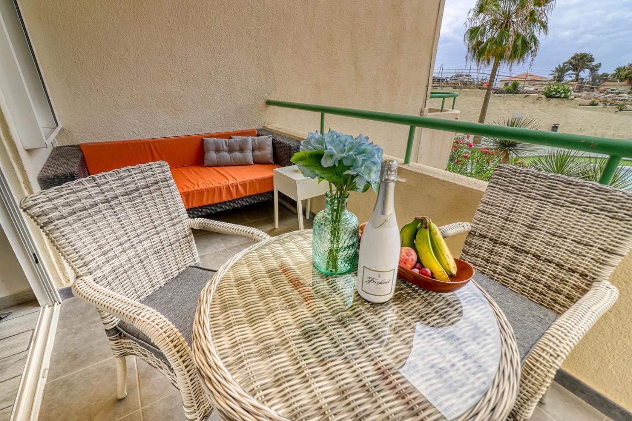 Modern Apartment With An Addictive Terrace View Los Cristianos  Exterior foto