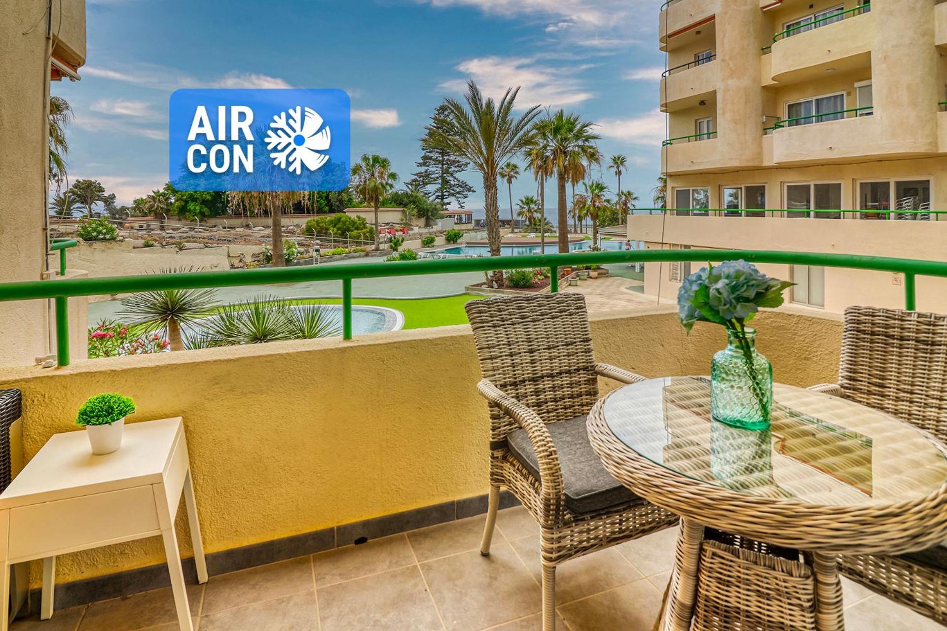 Modern Apartment With An Addictive Terrace View Los Cristianos  Exterior foto